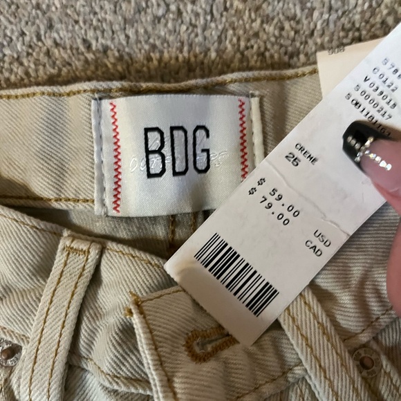 BDG urban outfitters high rise cowboy jeans in cream color size 25 - Picture 3 of 4